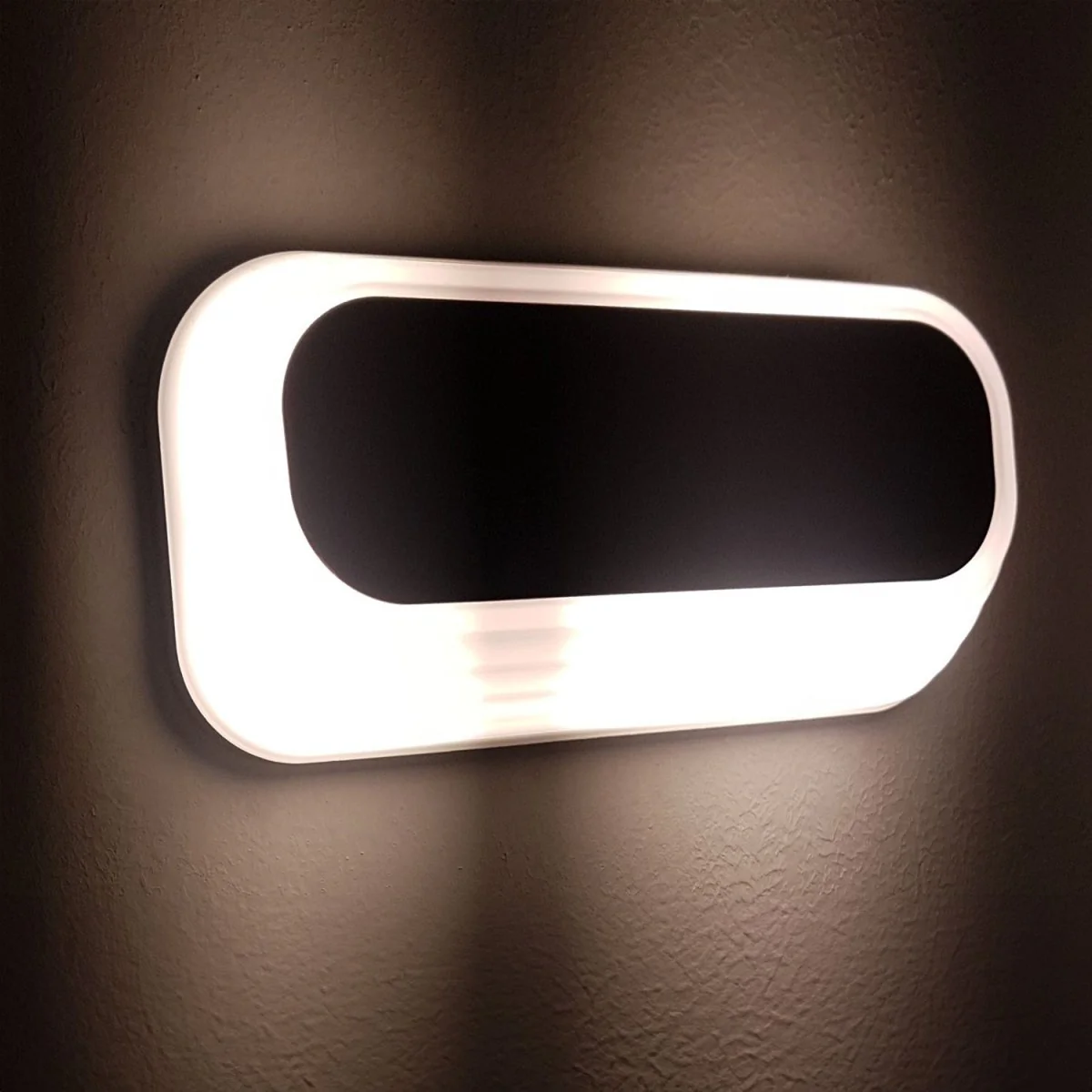 Ultralight LED Wall Light (FYL0016) - Image 4