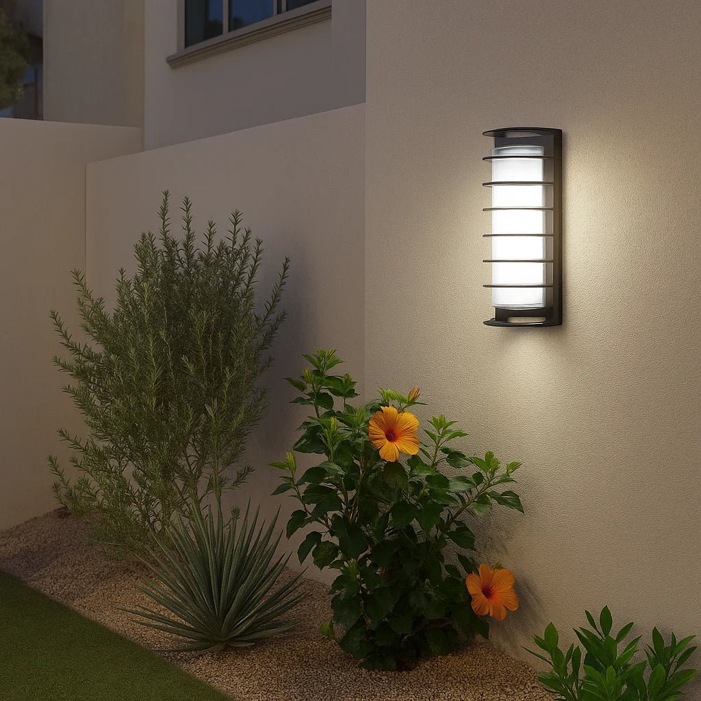 Modern Outdoor LED Wall Light (F460) – 25W IP54 Black Fixture – Stylish Outdoor Wall - Image 4