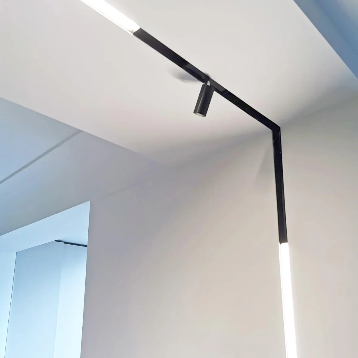 Smart Flood Magnetic Light 2Cm & Mobile App Controlled (MG7101) - Image 16