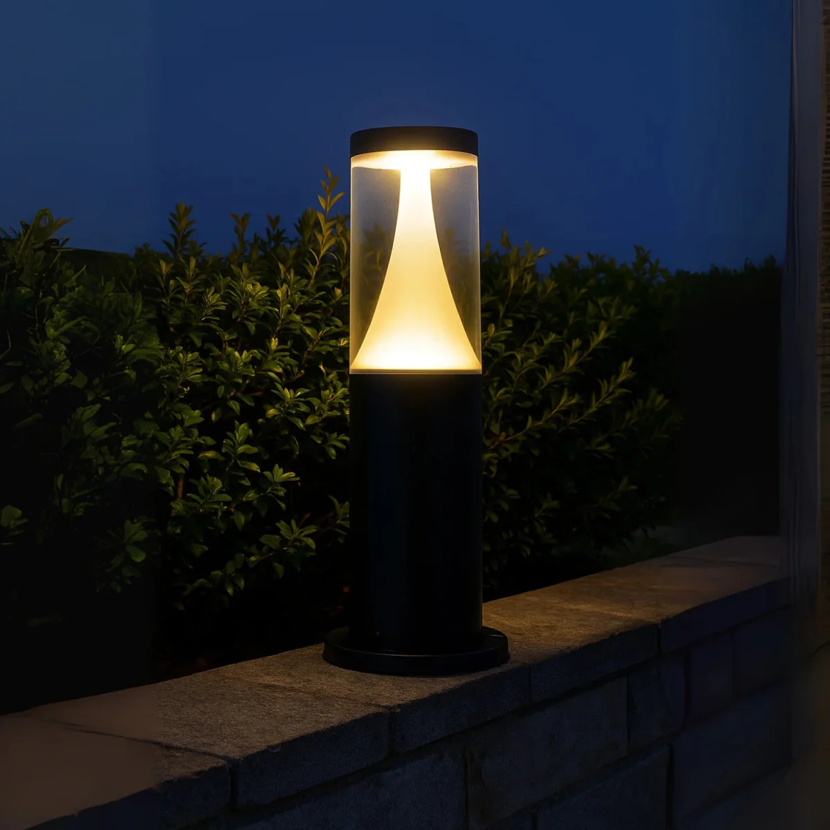Ultralight Outdoor LED Bollard Light 20W IP65 (ST714) - Image 4