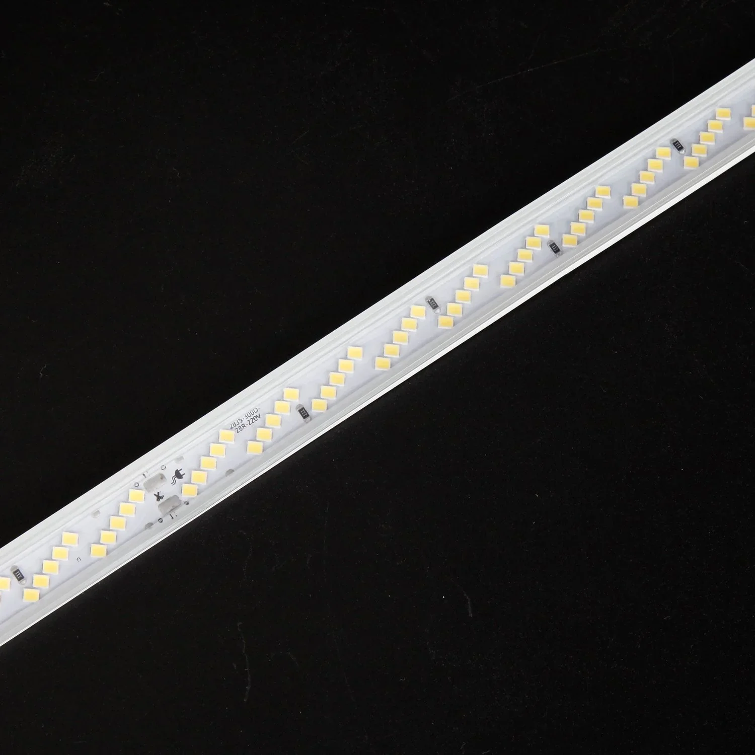 Ultralight Flexible 50M Strip Light - 5 Crooked Rows 2835 SMD (2835-300L) - Image 15