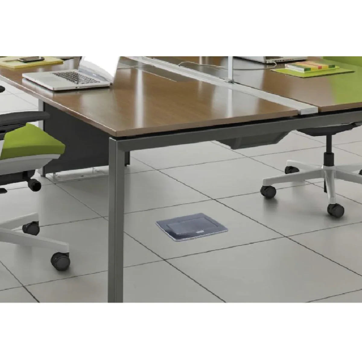 Ultralight Floor Box (FS861) - Image 9