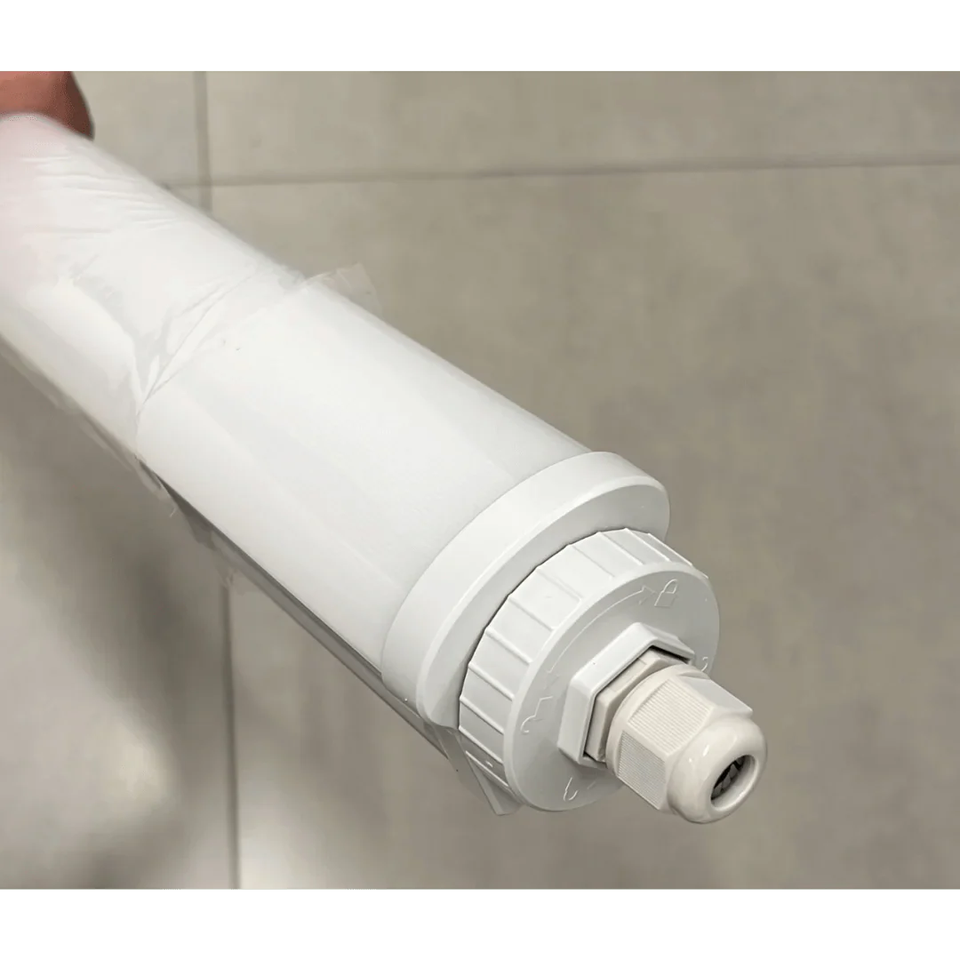 Ultralight LED Batten Light - Linkable Tri-proof 34W IP65 (UTL-WP01) - Image 7
