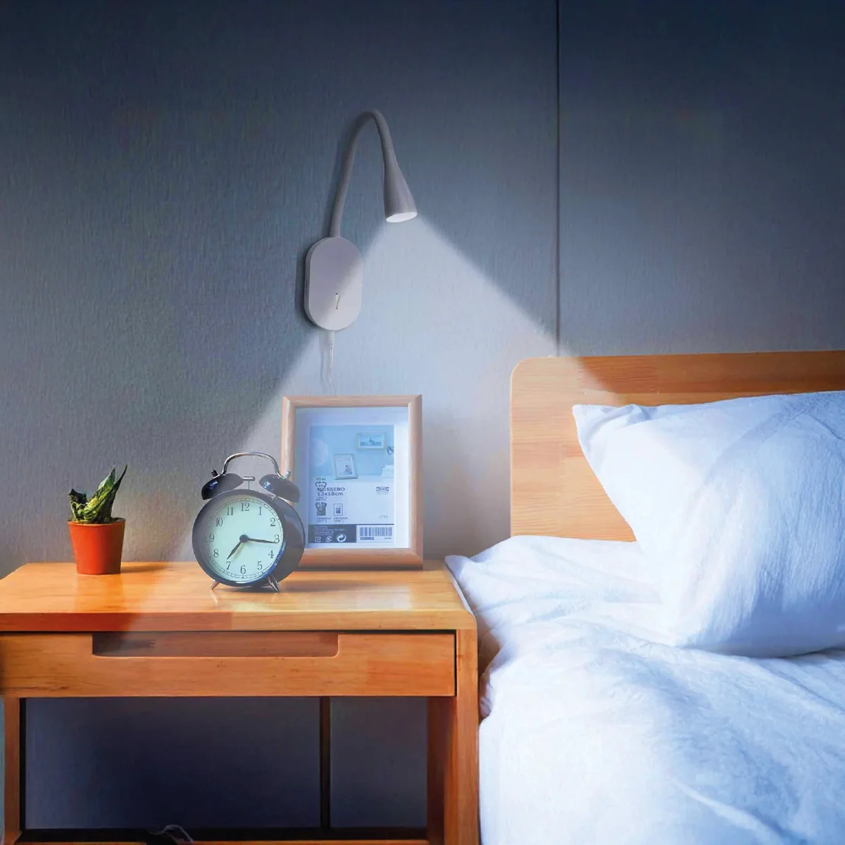 Ultralight LED Wall Light 3W (BR2322) - Bedside Wall Lamp with Flexible Arm - Image 3
