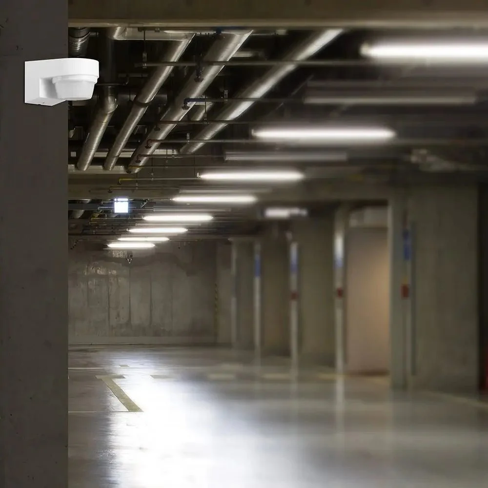 Ultralight Outdoor PIR Motion Sensor IP65 (ST18X) - Image 4