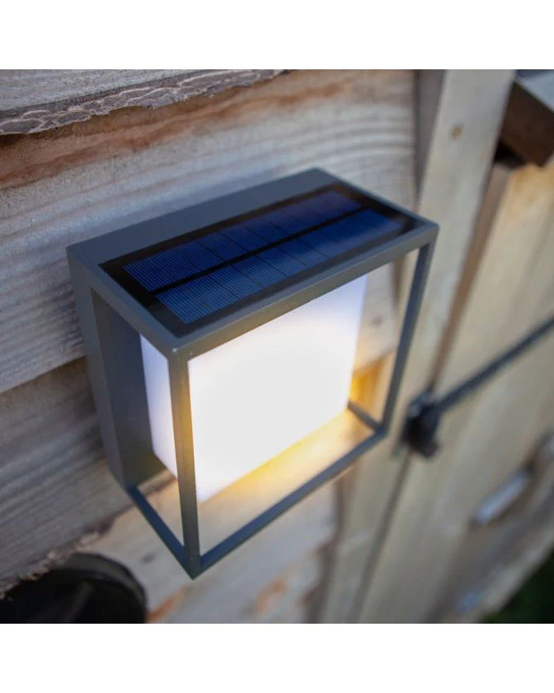 Ultralight Solar Motion Sensor Wall Light IP54 (FYL0204) - Image 9