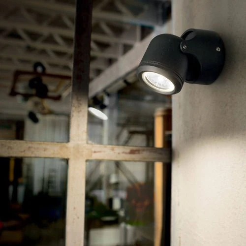 Ultralight Wall Modern Frame GU10 IP44 (YJ2100/1) - Image 2